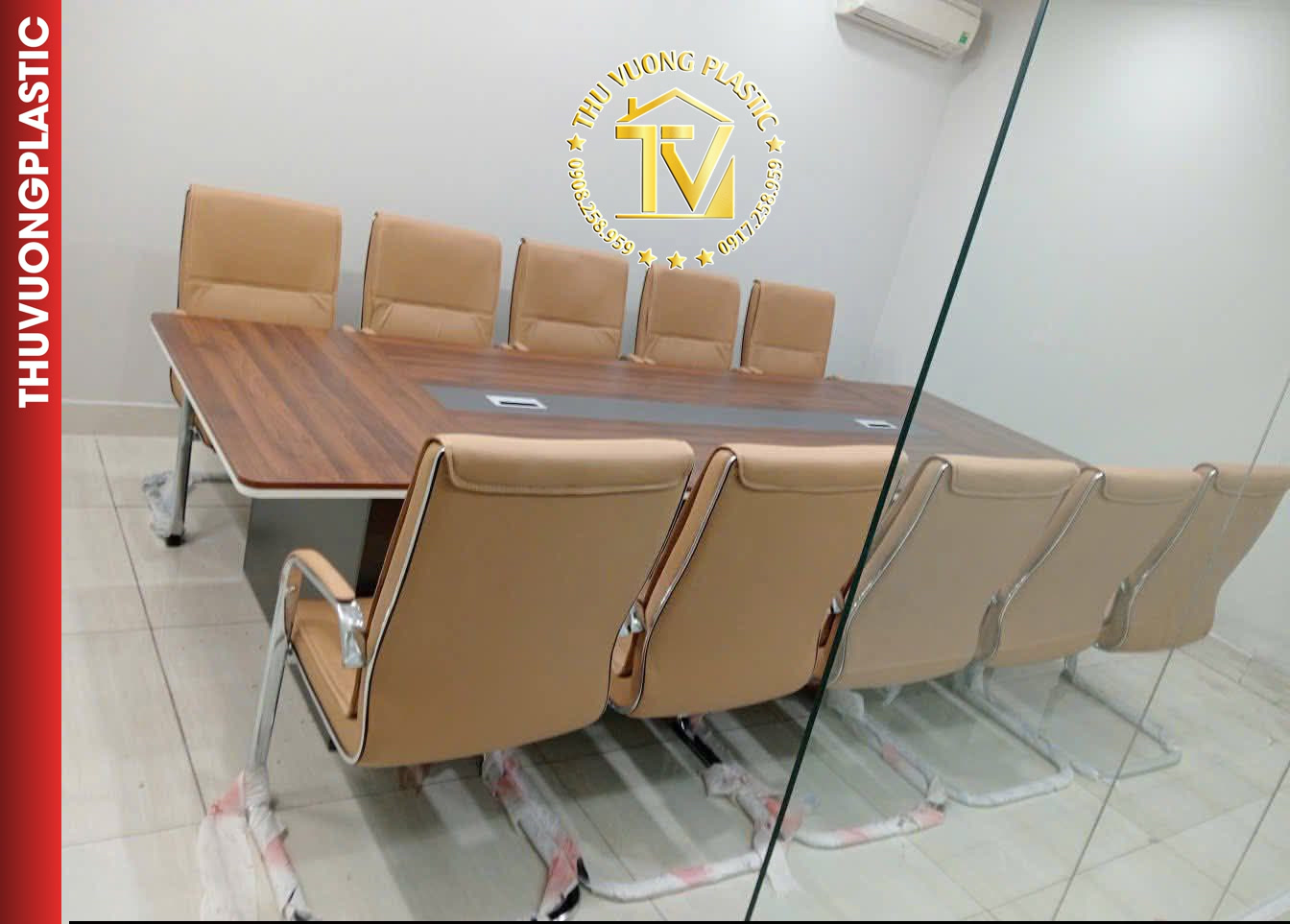 Thiết kế nội thất phòng làm việc