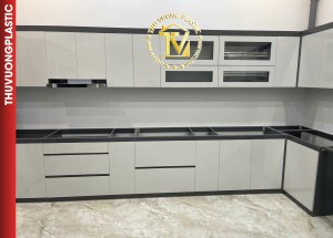 Tủ Bếp chữ U màu trắng siêu lớn