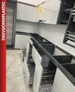 Tủ Bếp chữ U màu trắng siêu lớn
